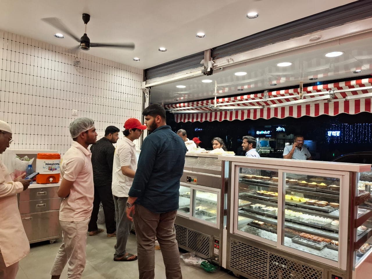 Burhanpur Jalebi & Sweets - Thumbnail 2