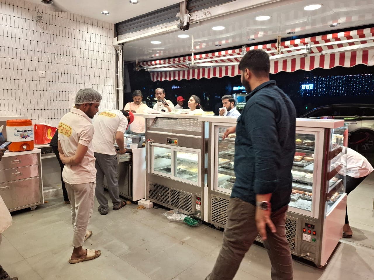 Burhanpur Jalebi & Sweets - Thumbnail 4