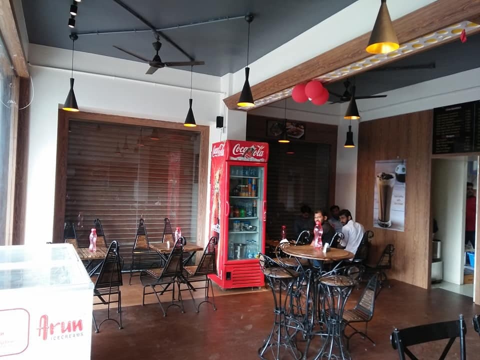 LOL Cafe - Thumbnail 5
