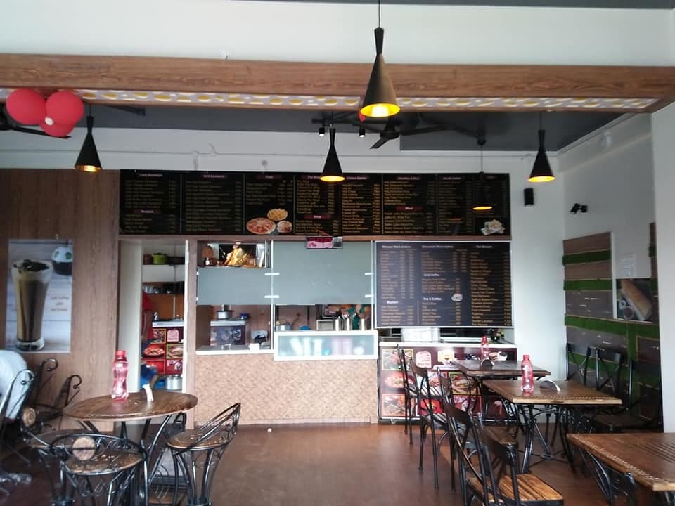 LOL Cafe - Thumbnail 6