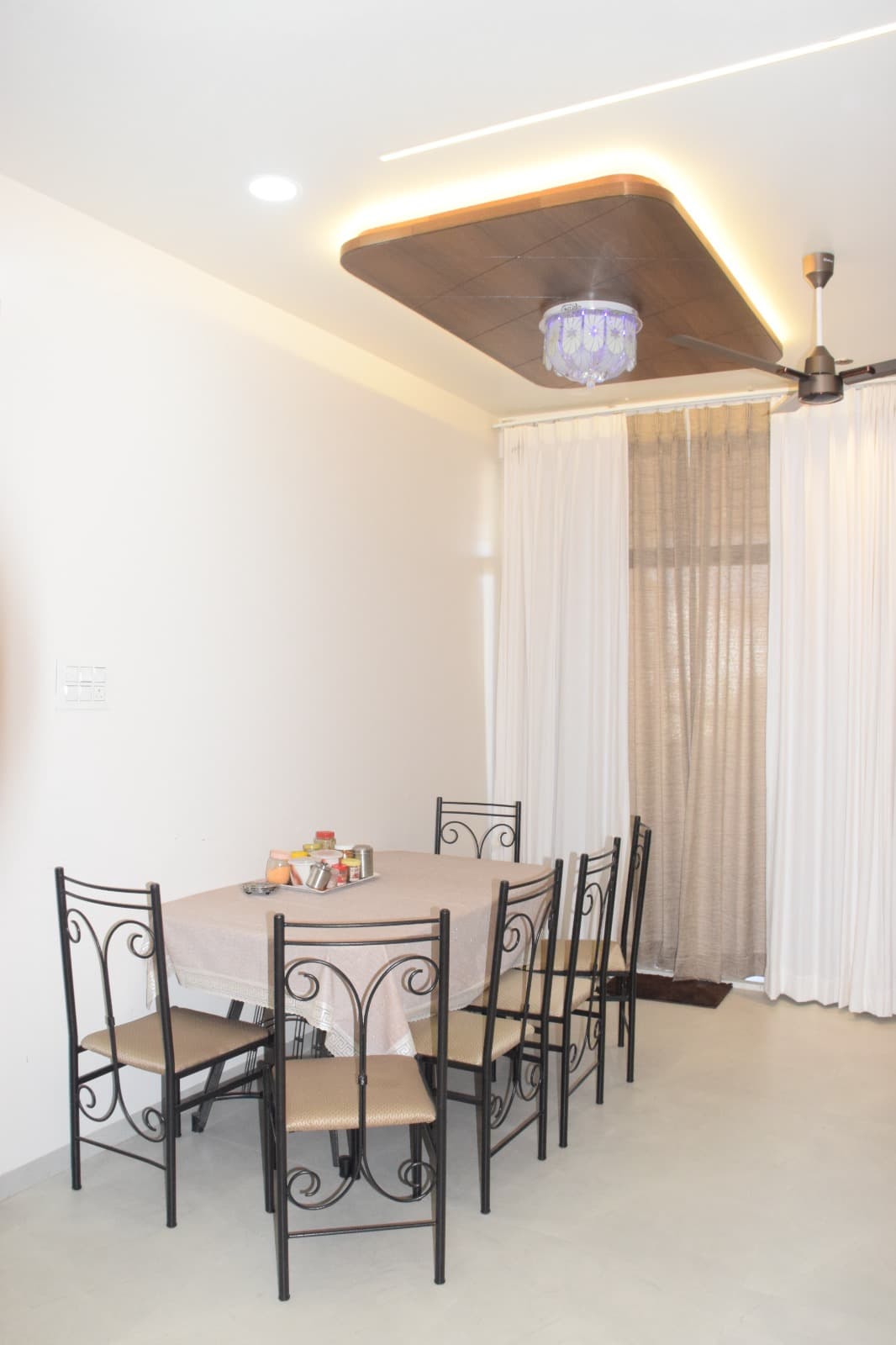 Samir Anantwar Residence - Thumbnail 3